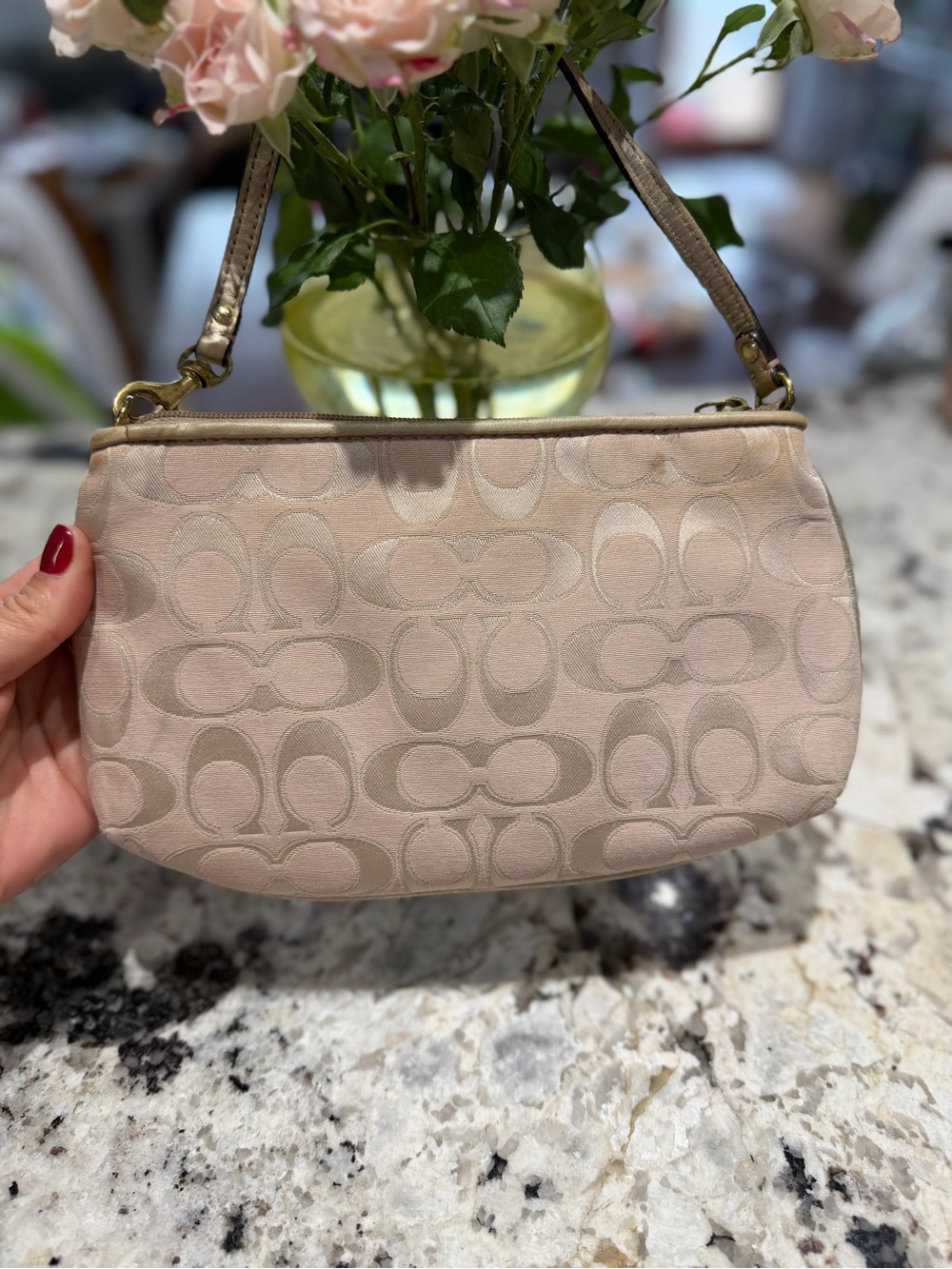 Y2K Coach Mini Shoulder Bag in Blush Beige with Gold Hardware vintage - Picture 5 of 14